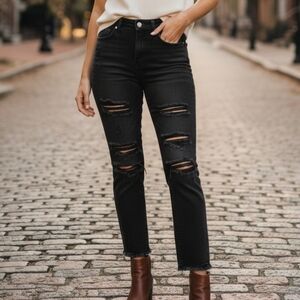 🖤 Black Straight Leg Distressed Jeans